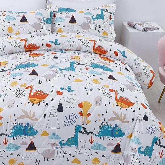New 2 Piece Dinosaurs Comforter Set • Twin Size - Picture 1 of 6